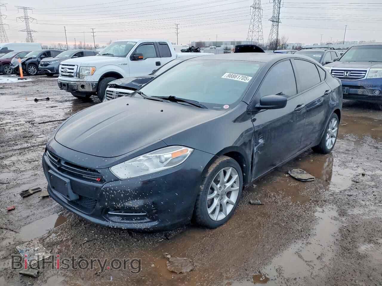Photo 1C3CDFBA3DD103622 - DODGE DART 2013