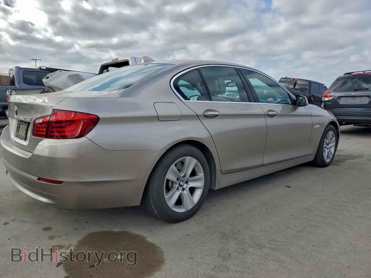 2011 BMW 5 SERIES - VIN: WBAFR1C59BC260117 - Фото 3
