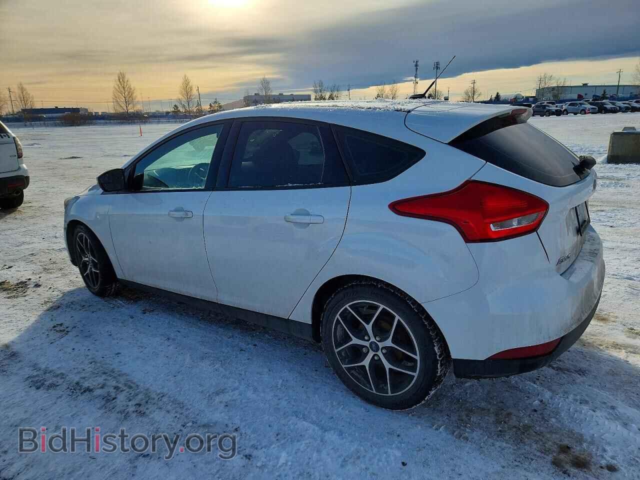 2017 FORD FOCUS - VIN: 1FADP3K27HL255810 - Фото 2