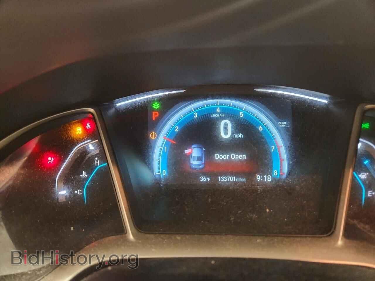 2018 HONDA CIVIC - VIN: 19XFC2F74JE013666 - Фото 9