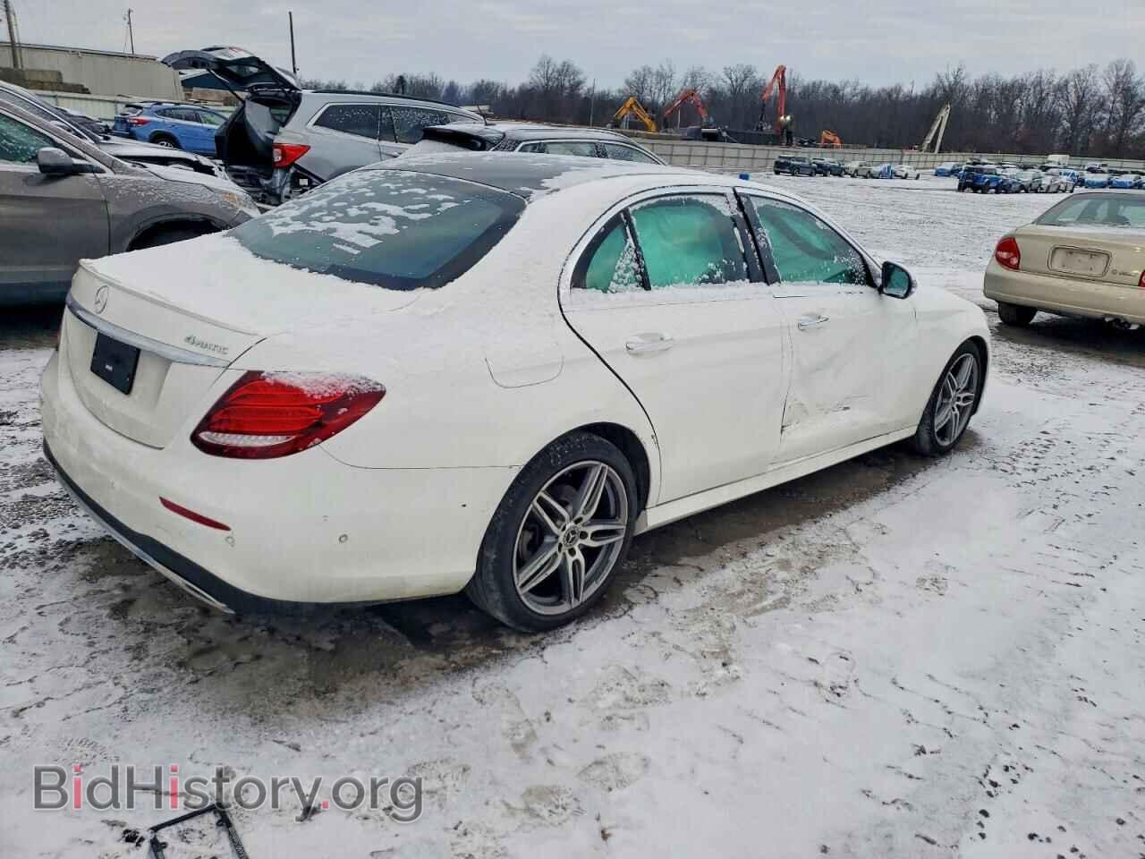 2019 MERCEDES-BENZ E-CLASS - VIN: WDDZF4KB8KA636597 - Фото 3