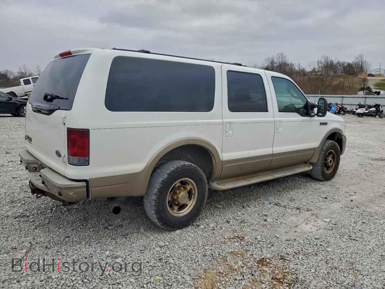 2005 FORD EXCURSION - VIN: 1FMSU45P65ED41774 - Photo 3