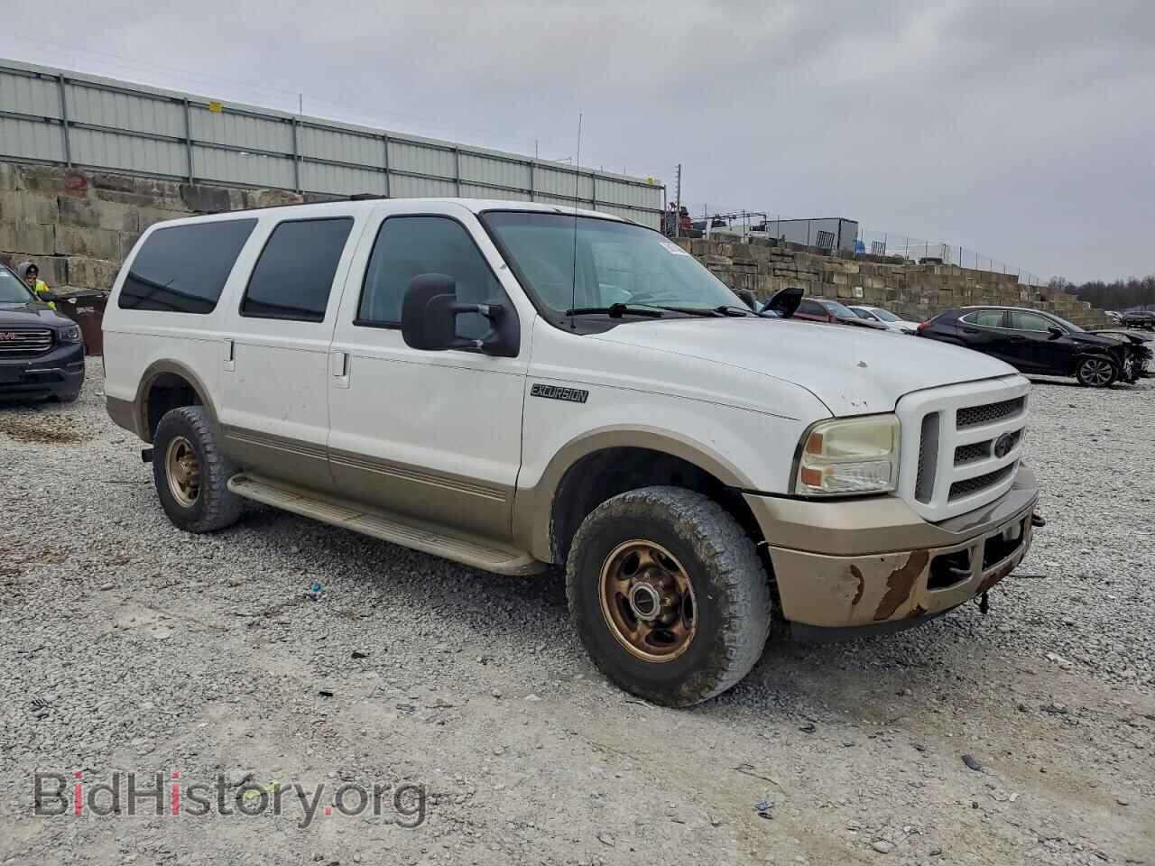2005 FORD EXCURSION - VIN: 1FMSU45P65ED41774 - Photo 4