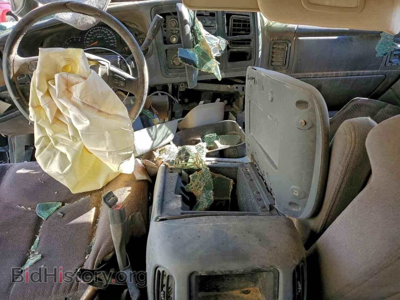2005 GMC SIERRA - VIN: 2GTEK19B051360780 - Фото 8