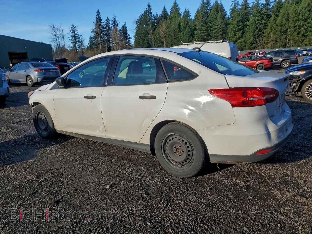 2017 FORD FOCUS - VIN: 1FADP3E29HL325514 - Photo 2