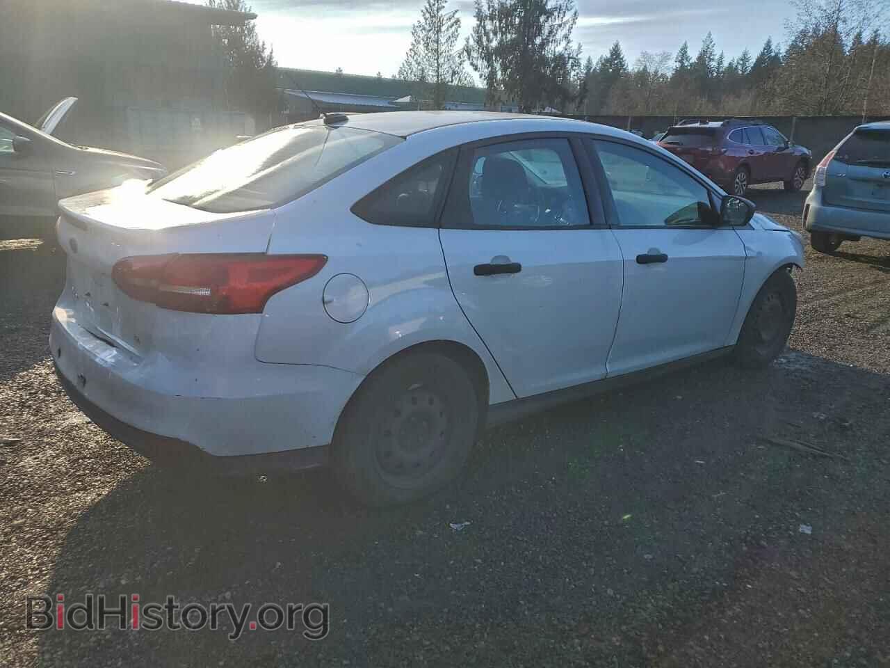 2017 FORD FOCUS - VIN: 1FADP3E29HL325514 - Photo 3