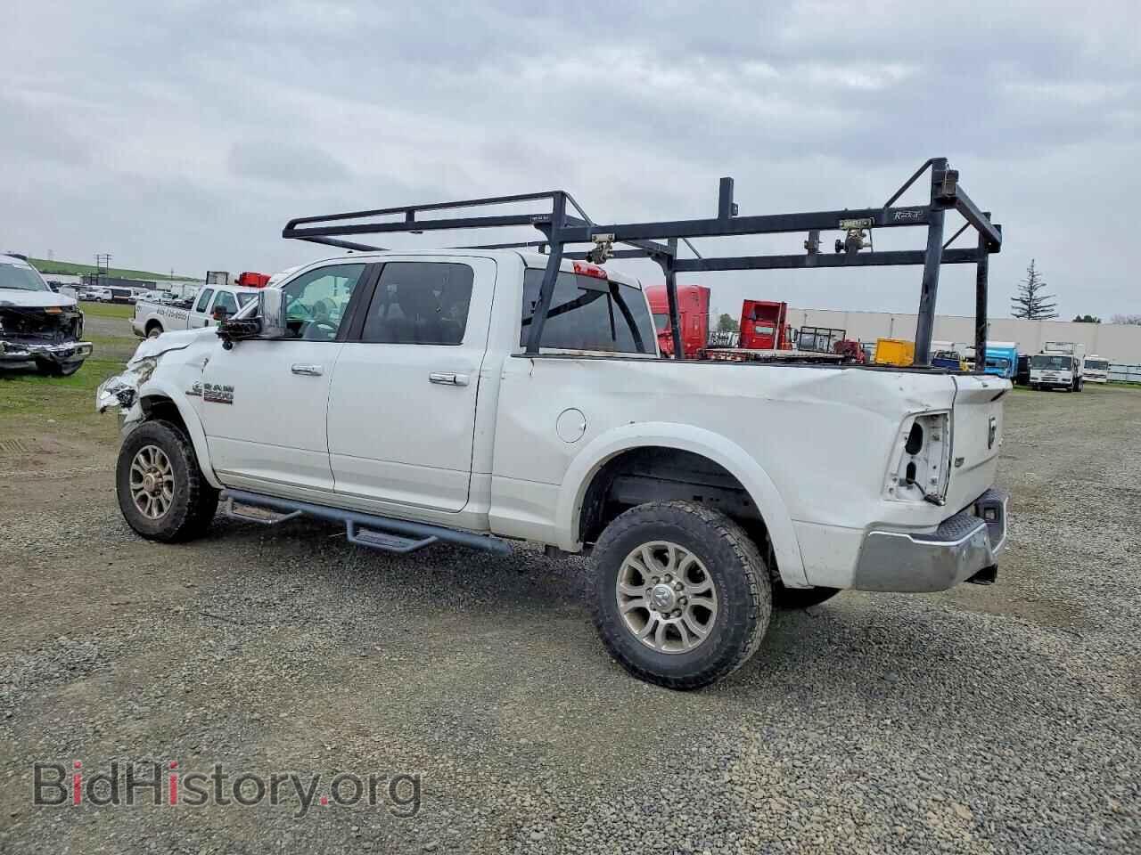 2017 RAM 2500 - VIN: 3C6UR5FL2HG606078 - Фото 2