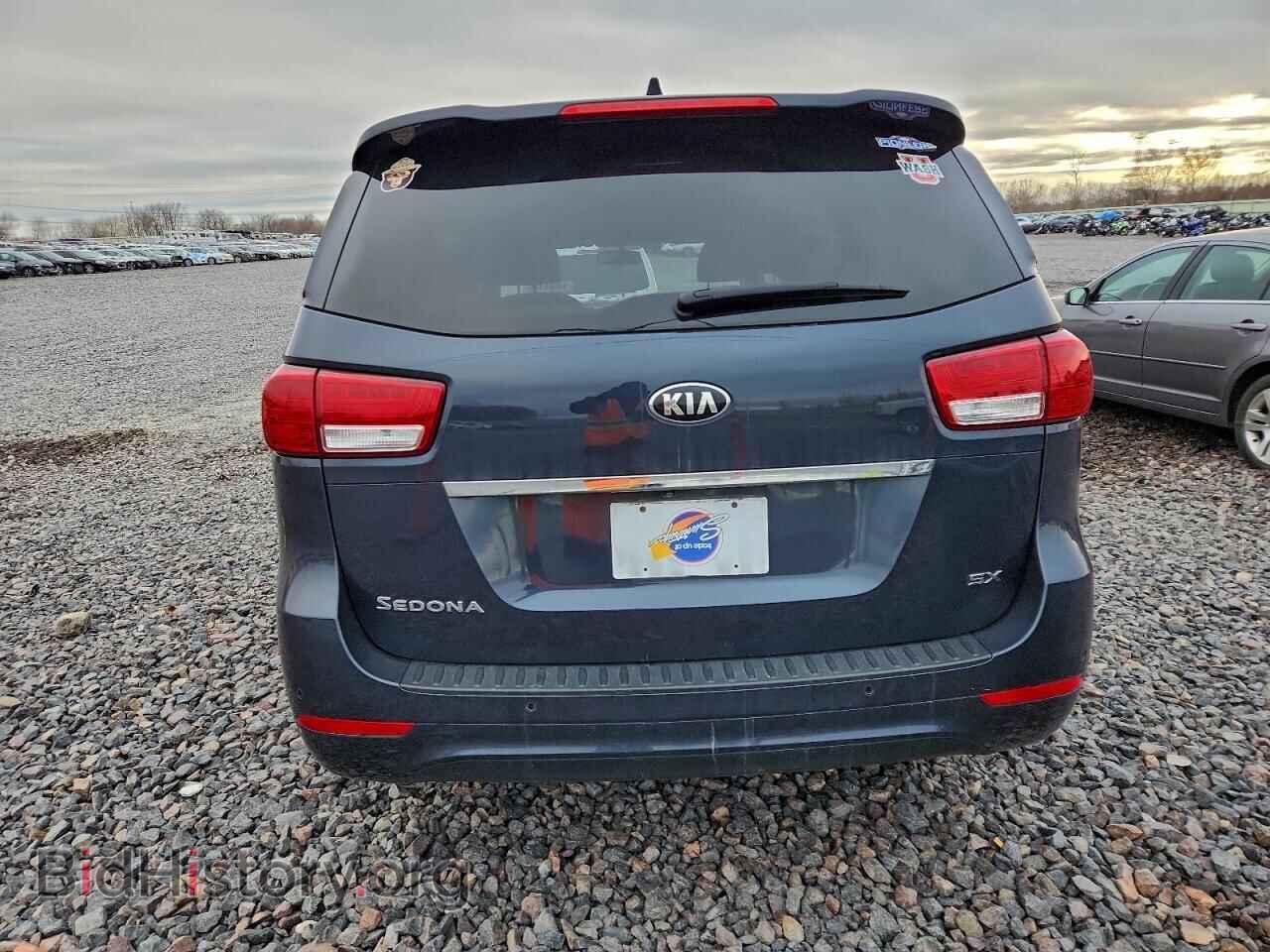 2015 KIA All Models - VIN: KNDMC5C18F6079675 - Фото 6
