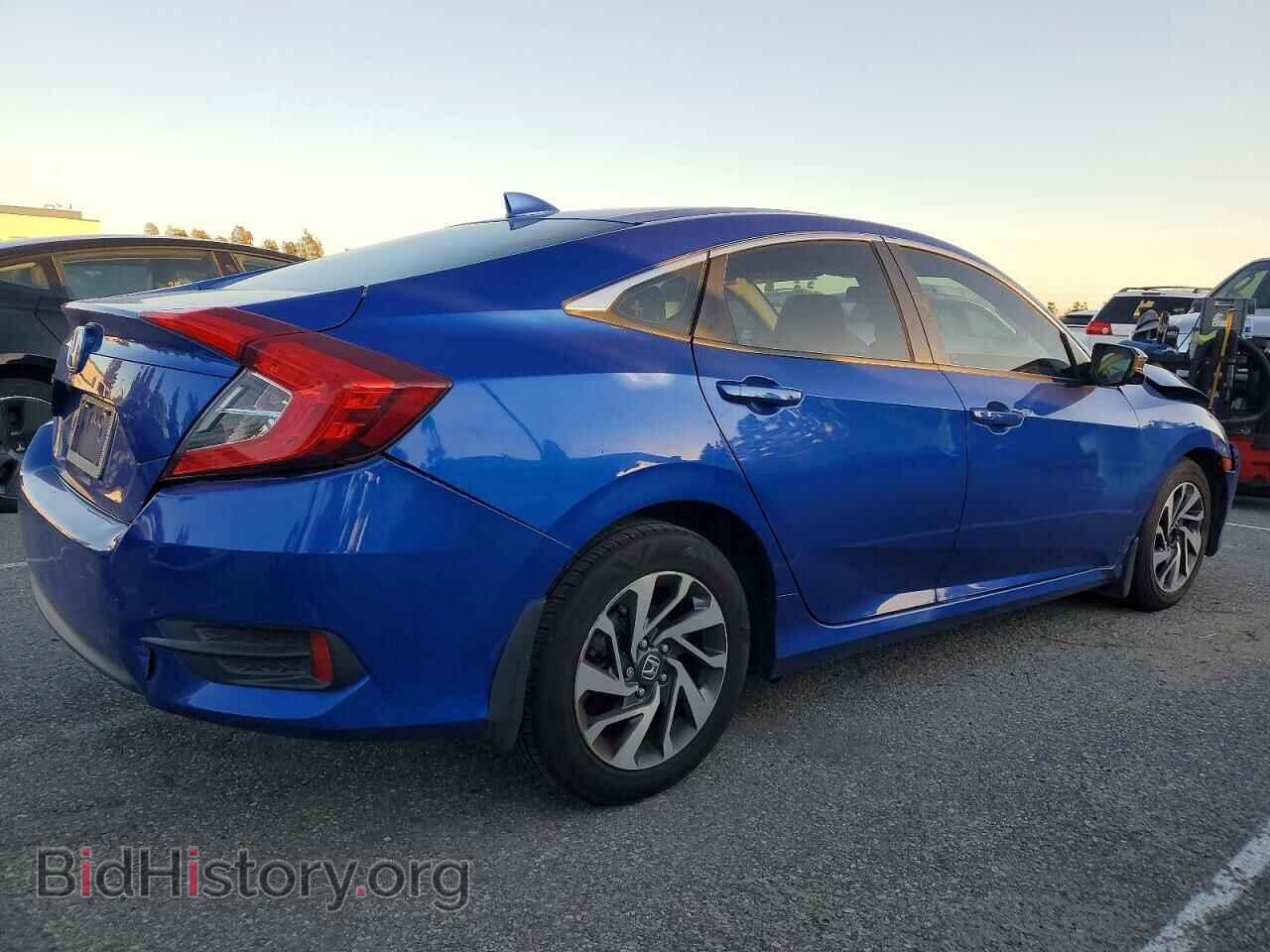 2018 HONDA CIVIC - VIN: 2HGFC2F72JH515498 - Фото 3