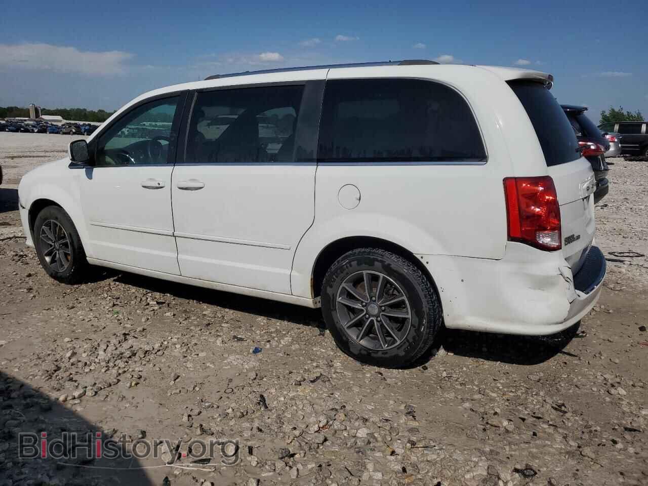 2017 DODGE CARAVAN - VIN: 2C4RDGCG7HR749876 - Фото 2