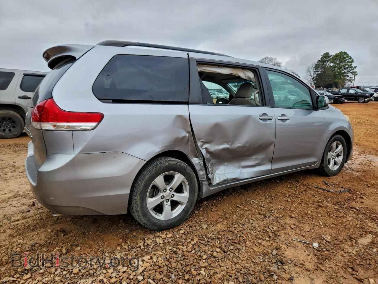 2011 TOYOTA All Models - VIN: 5TDKK3DC4BS065796 - Photo 3