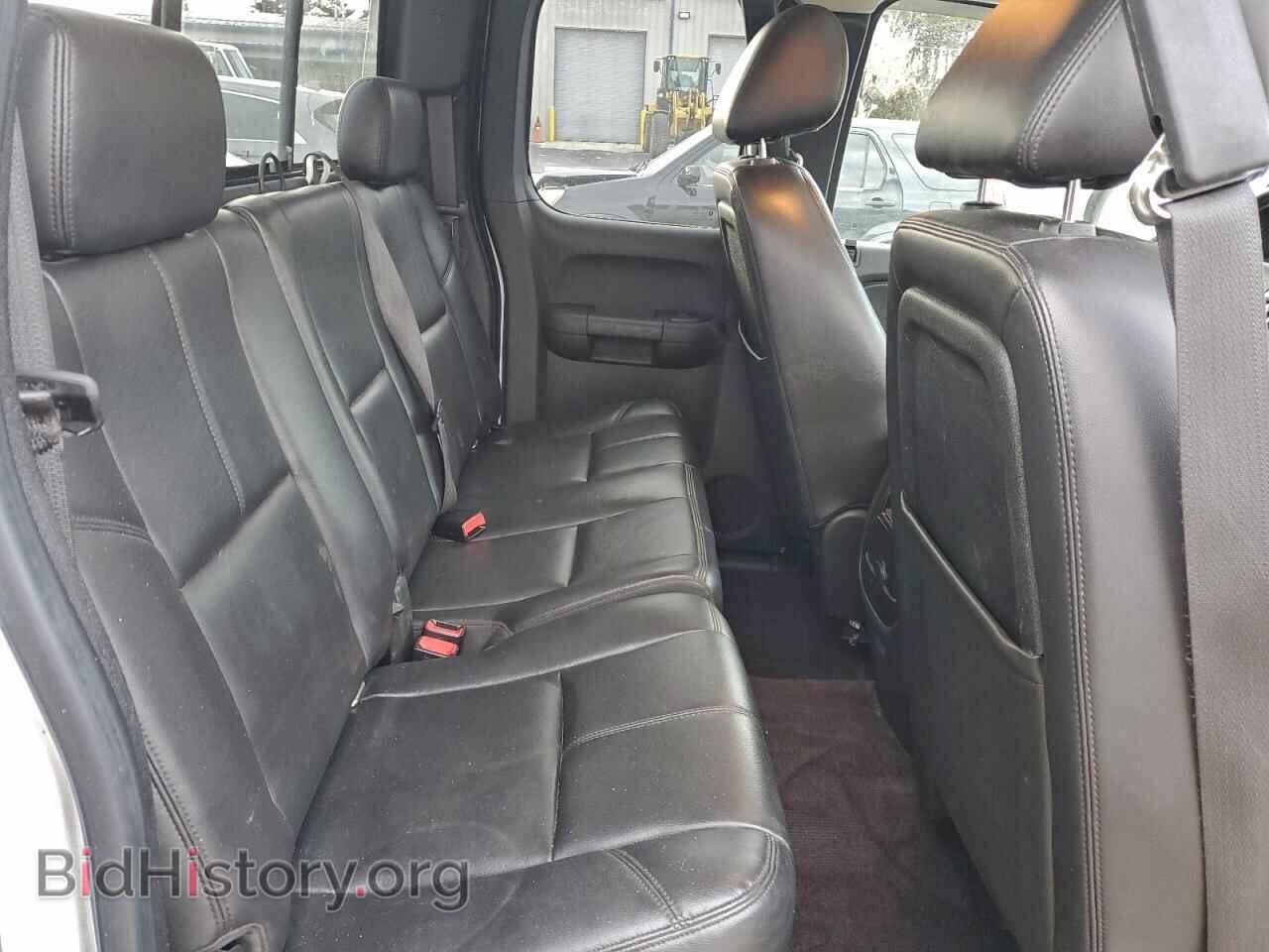 2010 CHEVROLET SILVERADO - VIN: 1GCSKTE30AZ277672 - Фото 9