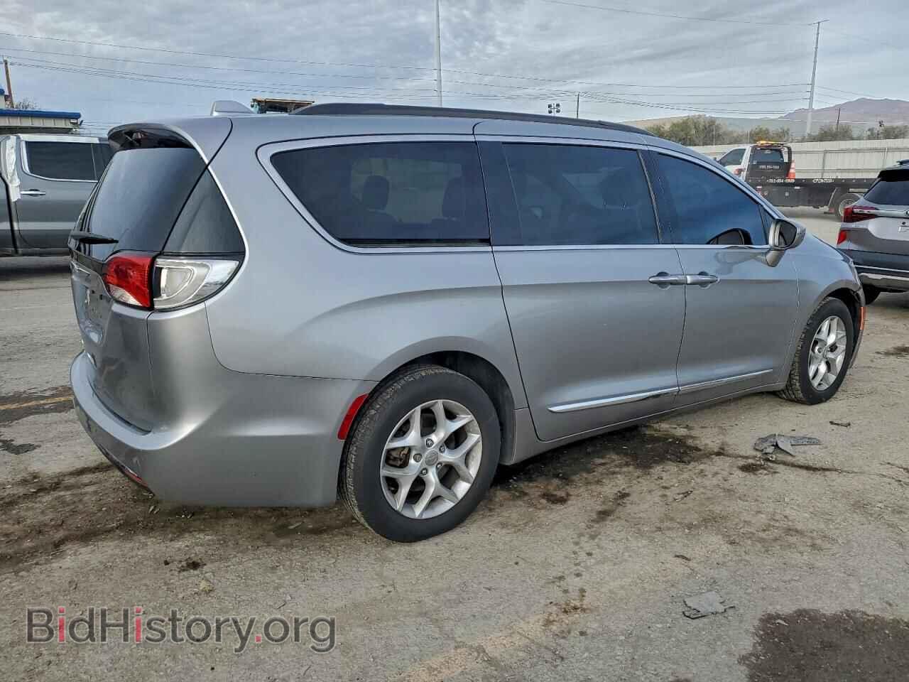 2017 CHRYSLER PACIFICA - VIN: 2C4RC1BG0HR515032 - Фото 3