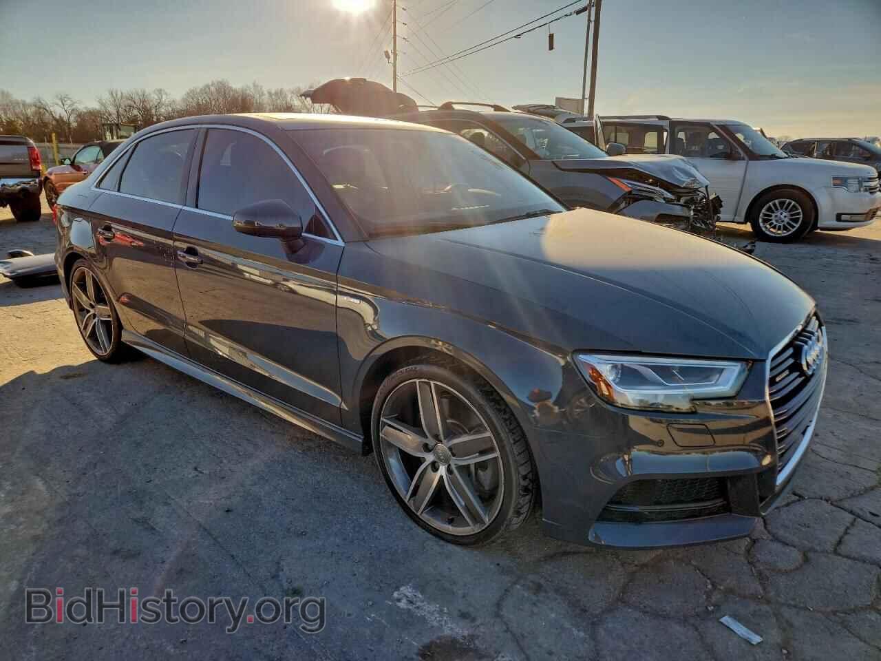 2019 AUDI A3 - VIN: WAUJEGFFXK1018641 - Фото 4