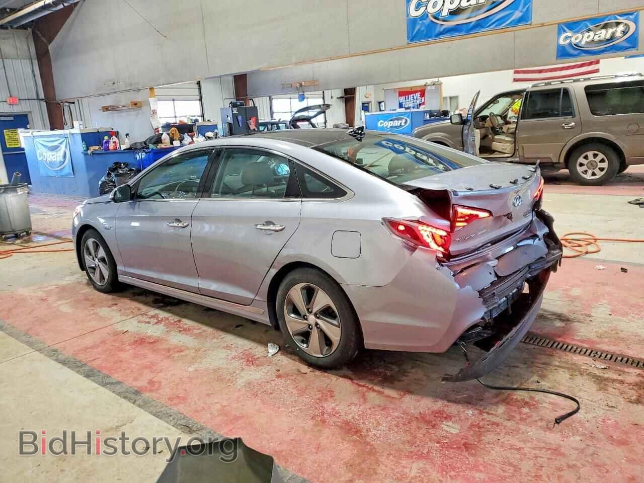2016 HYUNDAI SONATA - VIN: KMHE34L18GA024605 - Фото 2
