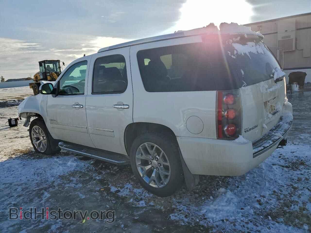 2013 GMC YUKON - VIN: 1GKS2EEF9DR129180 - Фото 2