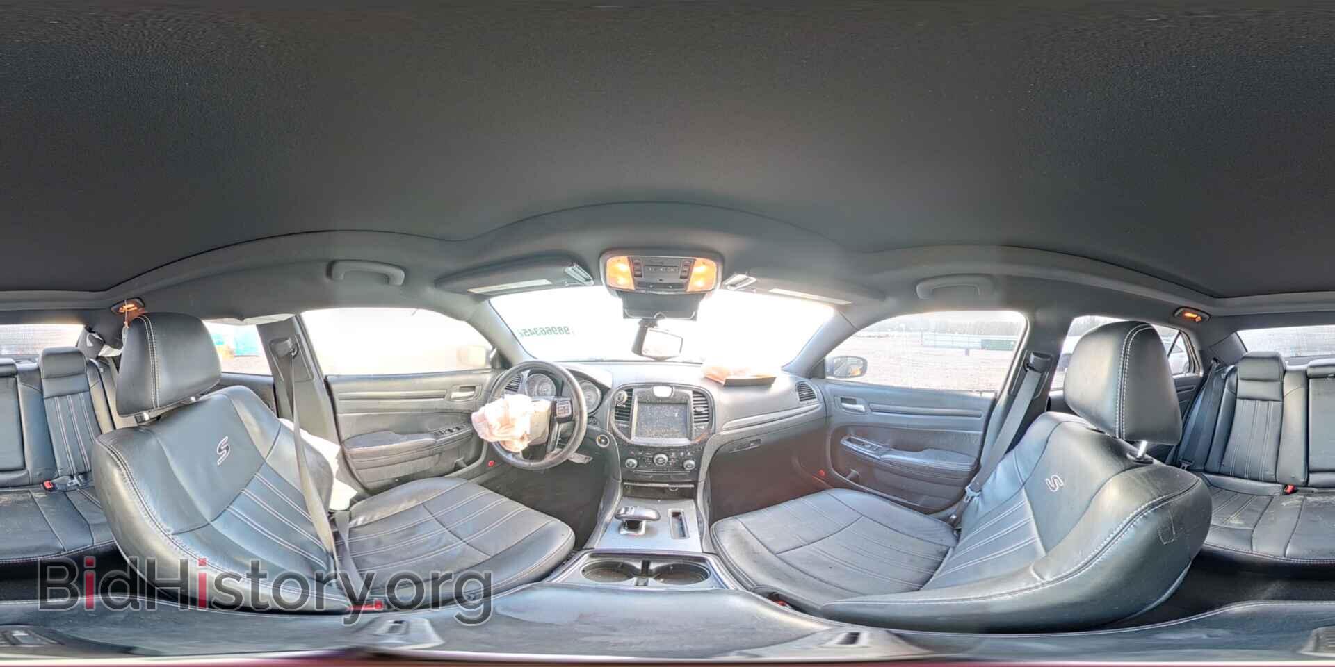 2014 CHRYSLER 300 - VIN: 2C3CCABG3EH238100 - Фото 15