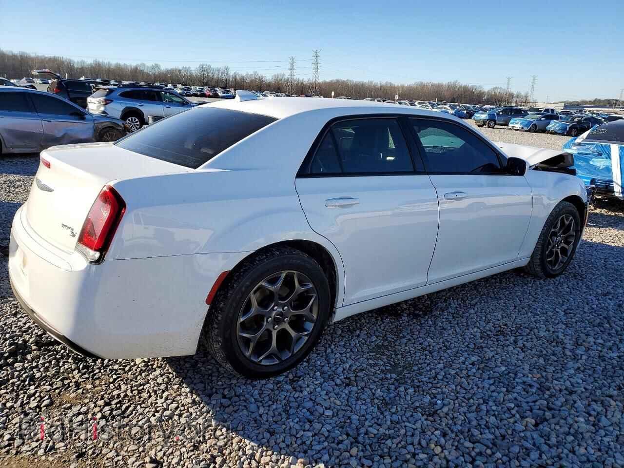 2015 CHRYSLER 300 - VIN: 2C3CCAGG8FH923011 - Фото 3
