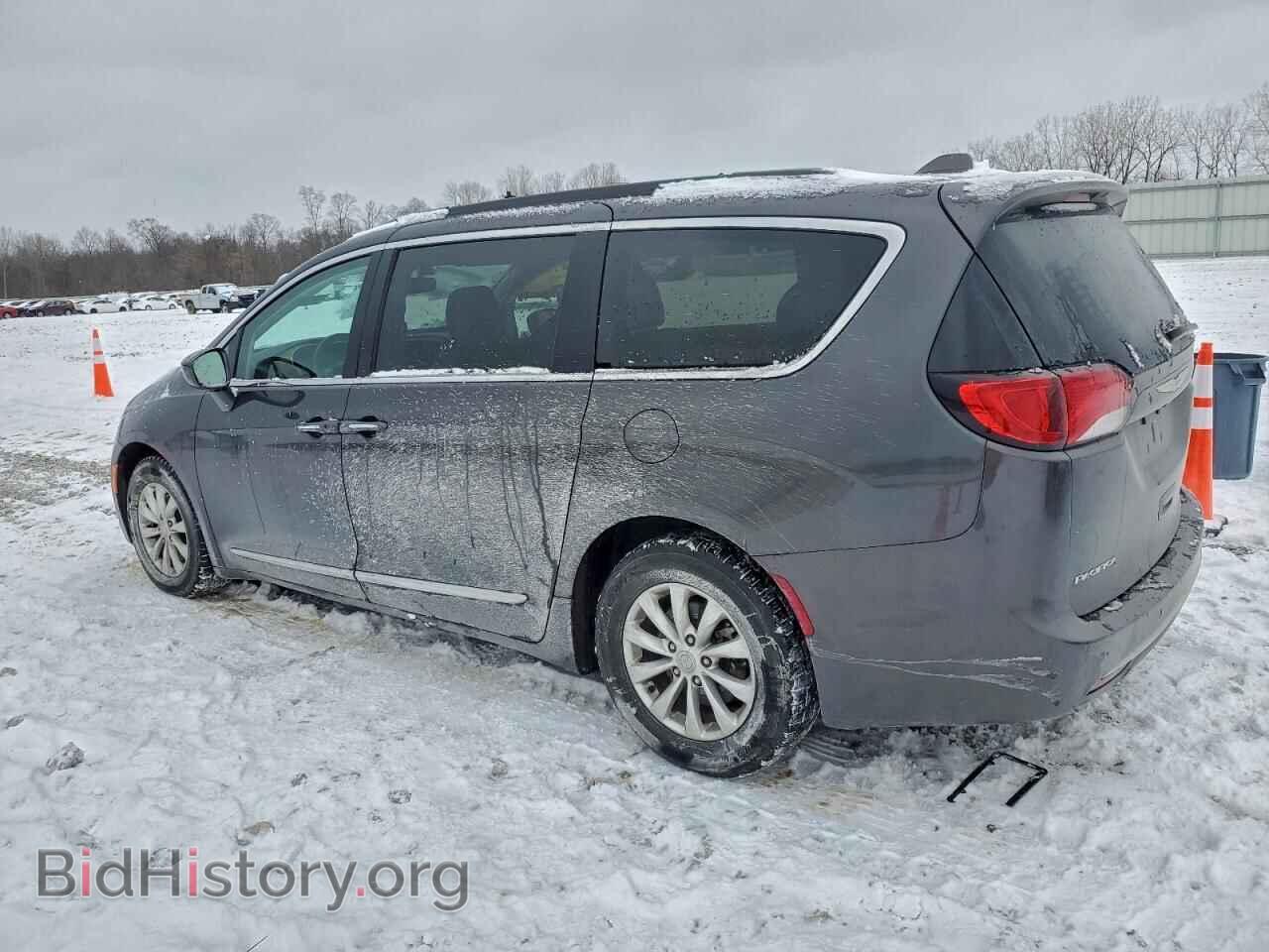 2017 CHRYSLER PACIFICA - VIN: 2C4RC1BG3HR505353 - Фото 2