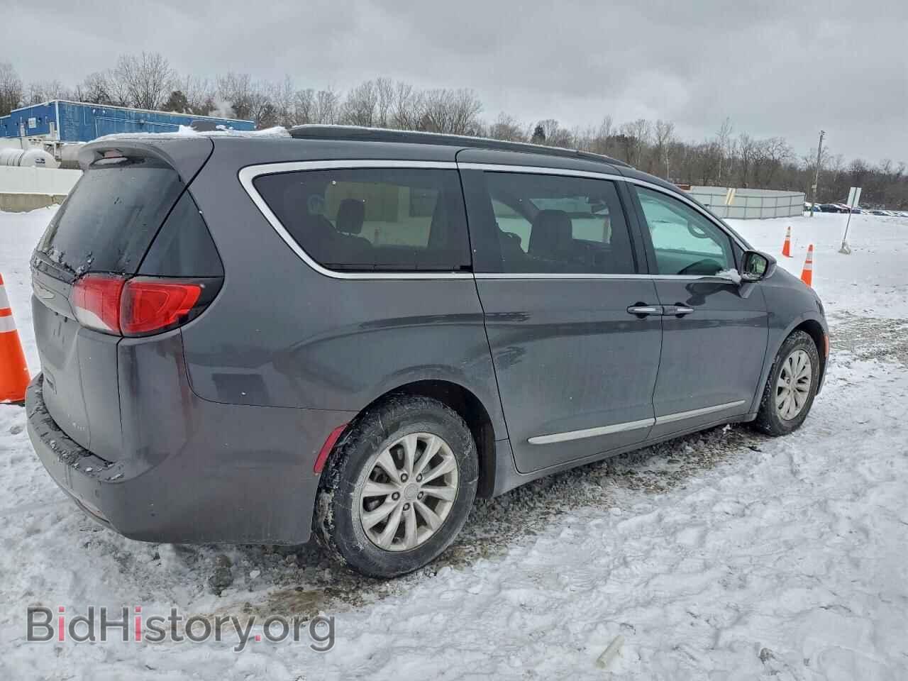 2017 CHRYSLER PACIFICA - VIN: 2C4RC1BG3HR505353 - Фото 3