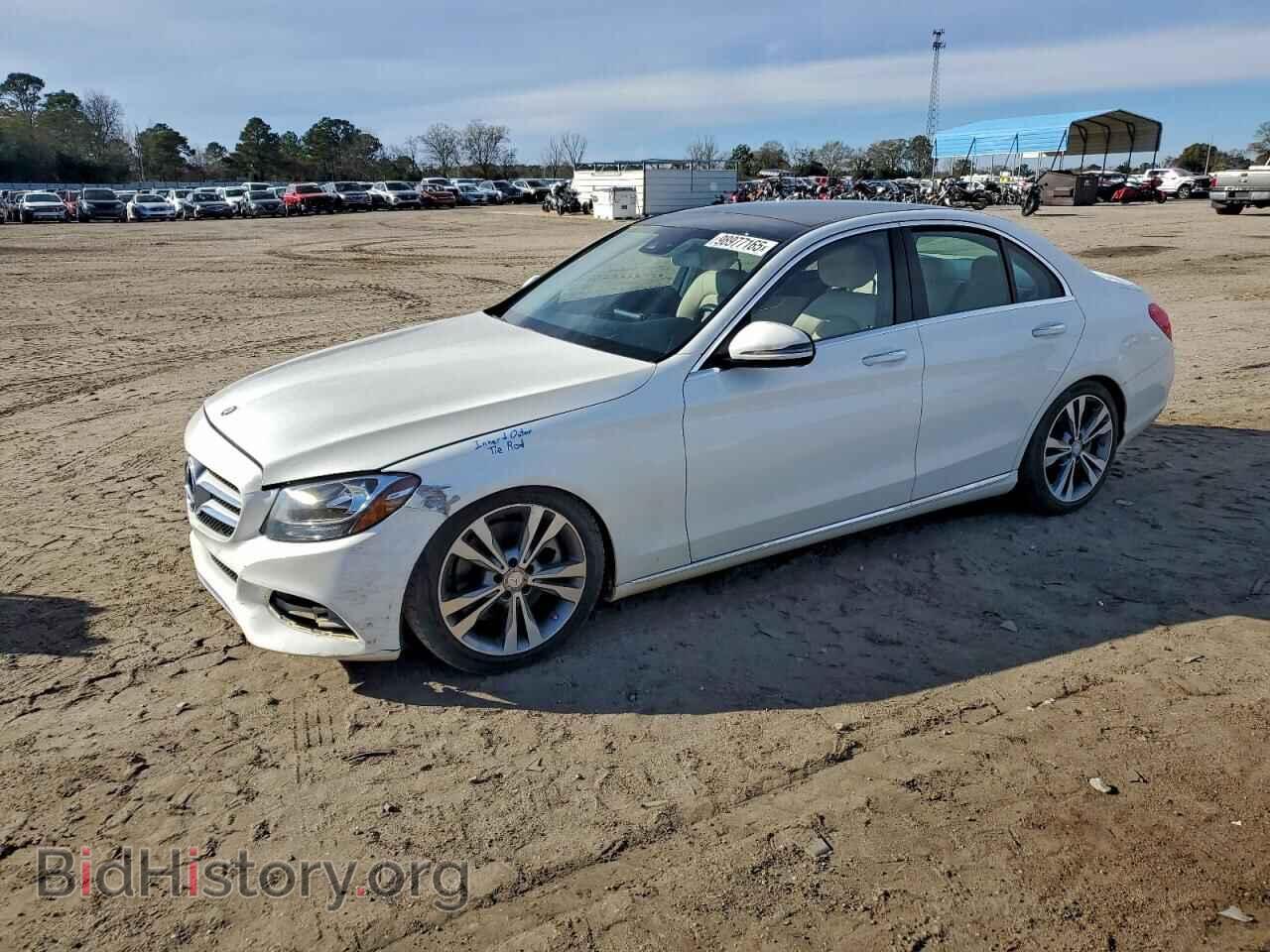 Photo WDDWF4JB2GR163616 - MERCEDES-BENZ C-CLASS 2016