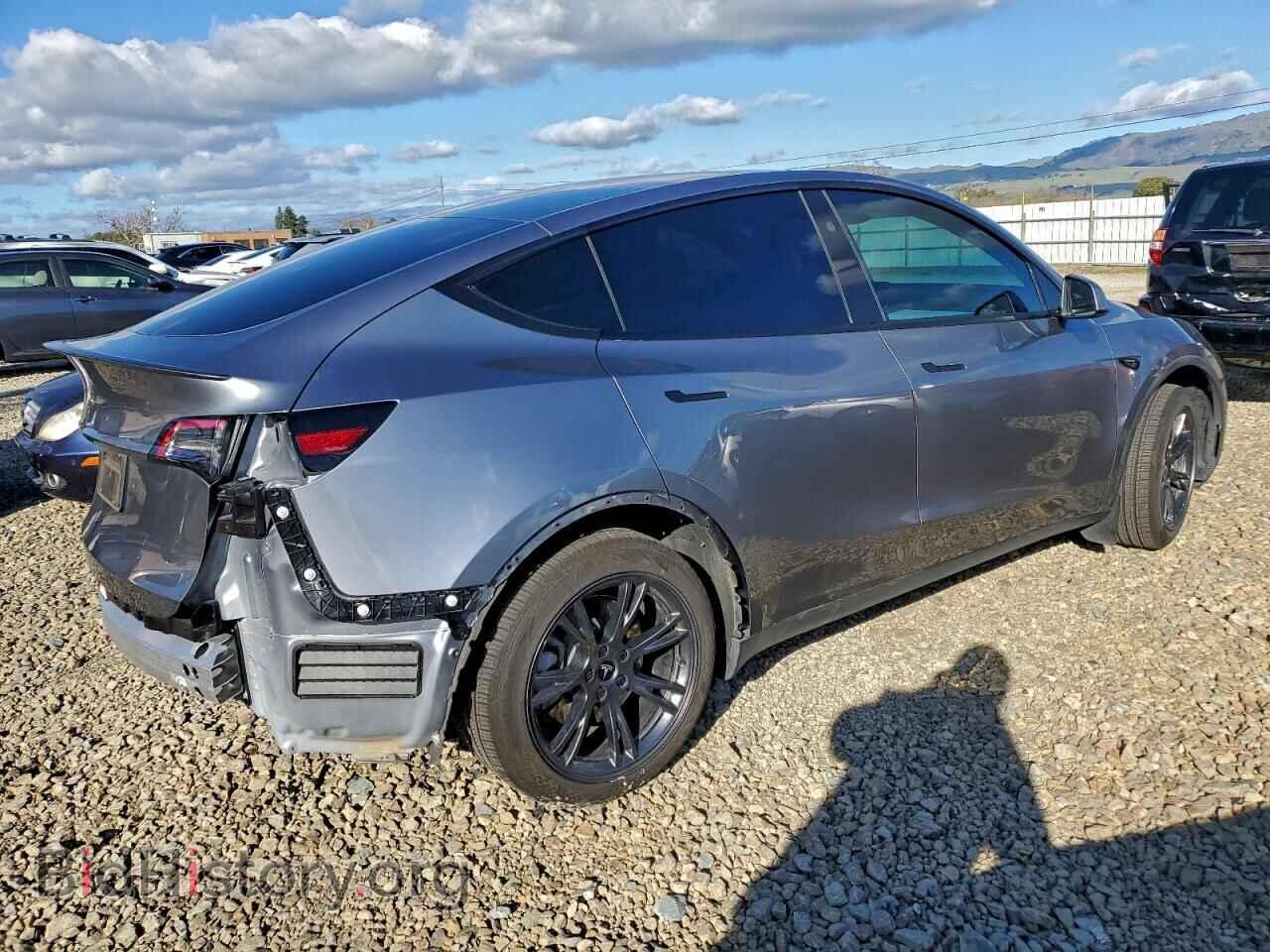 2024 TESLA MODEL Y - VIN: 7SAYGAEE5RF106390 - Фото 3