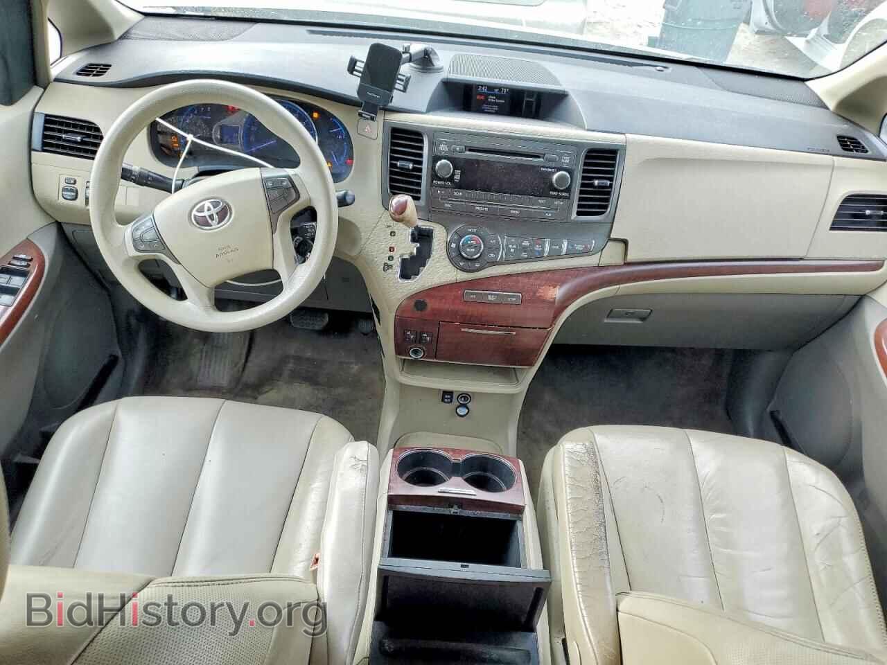 2011 TOYOTA All Models - VIN: 5TDYK3DC8BS110166 - Фото 8