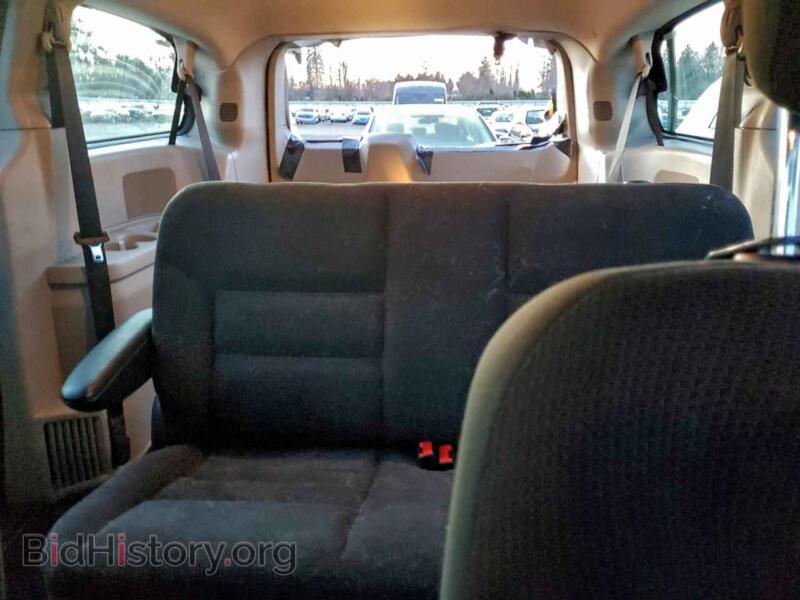 2016 Dodge CARAVAN (VIN 2C4RDGBG9GR130244) — фото 10 из 13