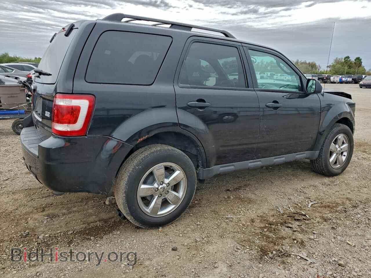 2011 FORD ESCAPE - VIN: 1FMCU0D78BKA81261 - Фото 3