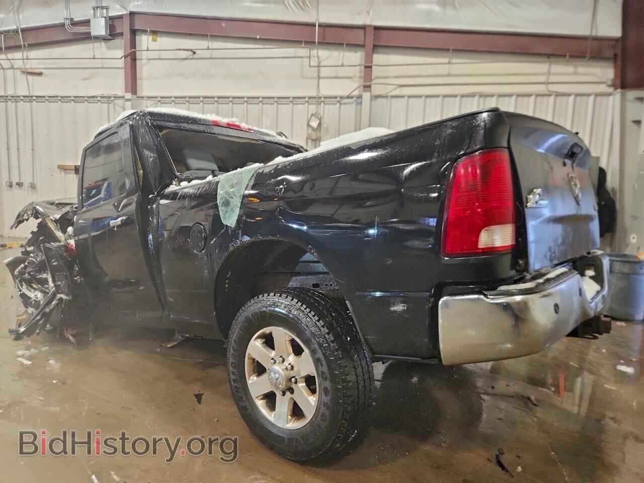 2014 RAM All Models - VIN: 3C6UR5DL9EG173924 - Фото 2