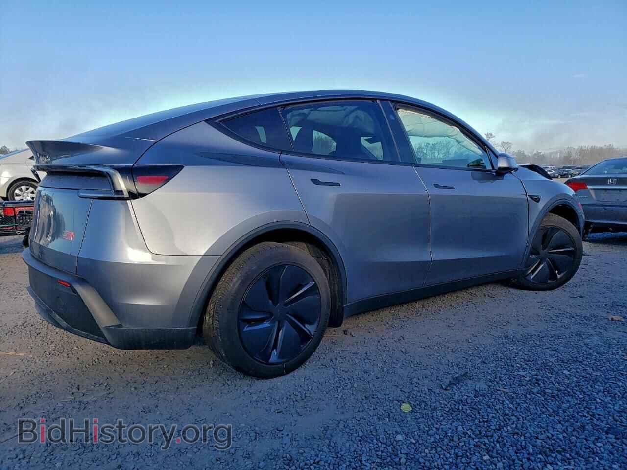 2026 TESLA MODEL Y - VIN: 7SAYGDEE5TF323432 - Фото 3