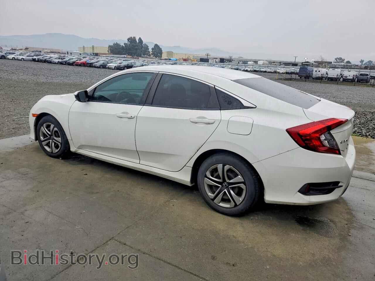 2017 HONDA CIVIC - VIN: 19XFC2F55HE221838 - Фото 2