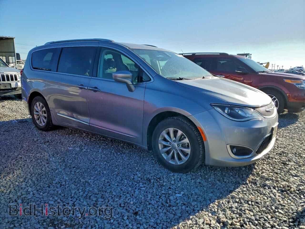 2018 CHRYSLER PACIFICA - VIN: 2C4RC1BG2JR185836 - Фото 4