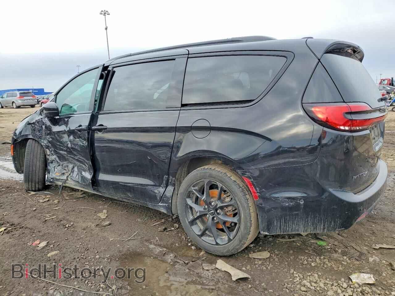 2024 CHRYSLER PACIFICA - VIN: 2C4RC1BG2RR192099 - Photo 2