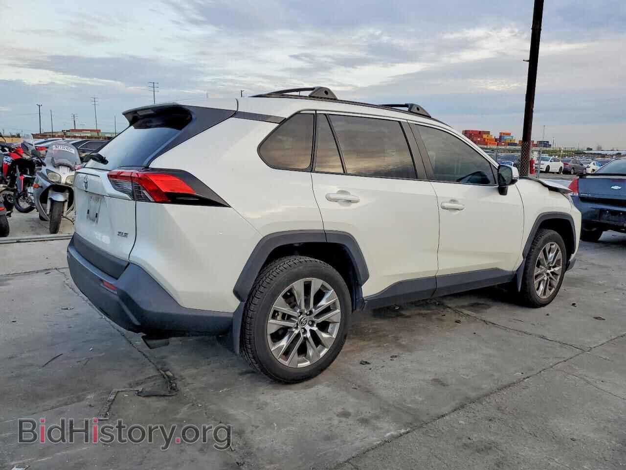 2022 TOYOTA RAV4 - VIN: JTMC1RFVXND086385 - Фото 3