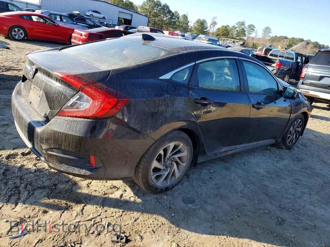 2018 HONDA CIVIC - VIN: 19XFC2F77JE033796 - Фото 3