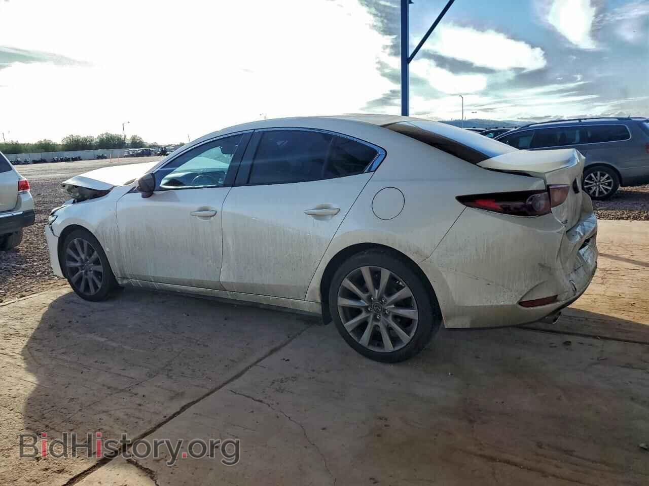 2021 MAZDA 3 - VIN: JM1BPABL4M1320844 - Photo 2