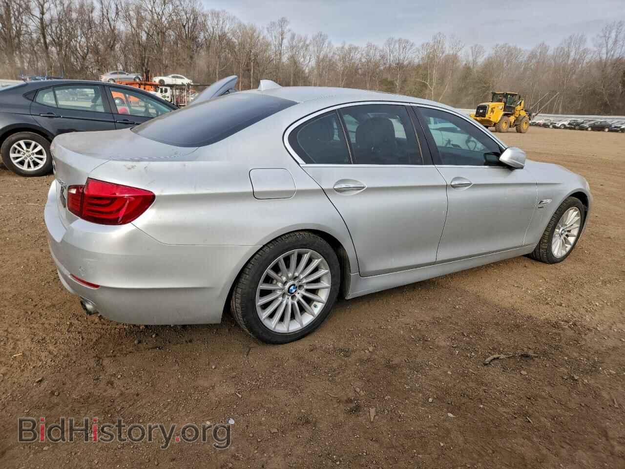2011 BMW 5 SERIES - VIN: WBAFU7C57BC879123 - Фото 3