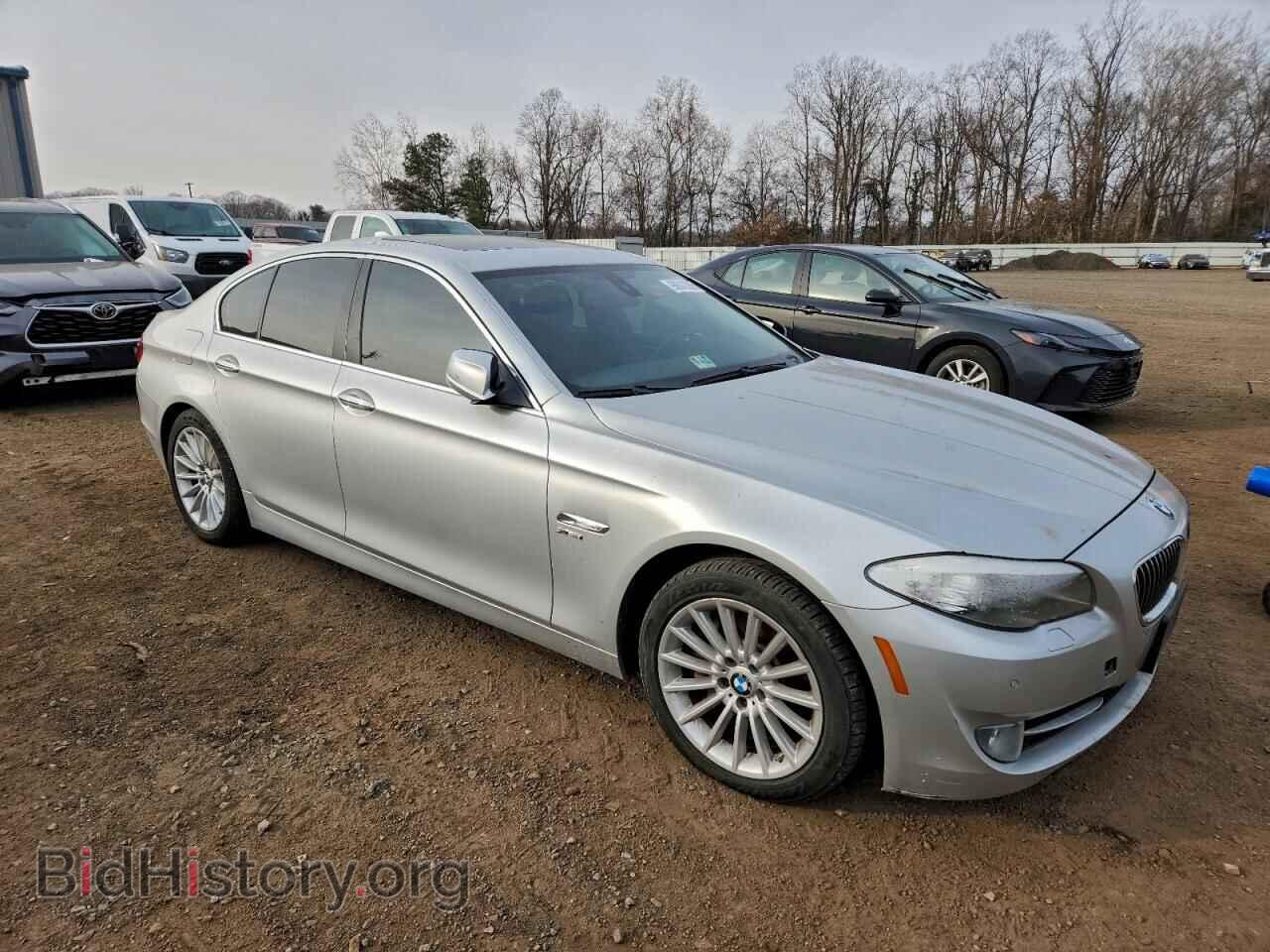 2011 BMW 5 SERIES - VIN: WBAFU7C57BC879123 - Фото 4