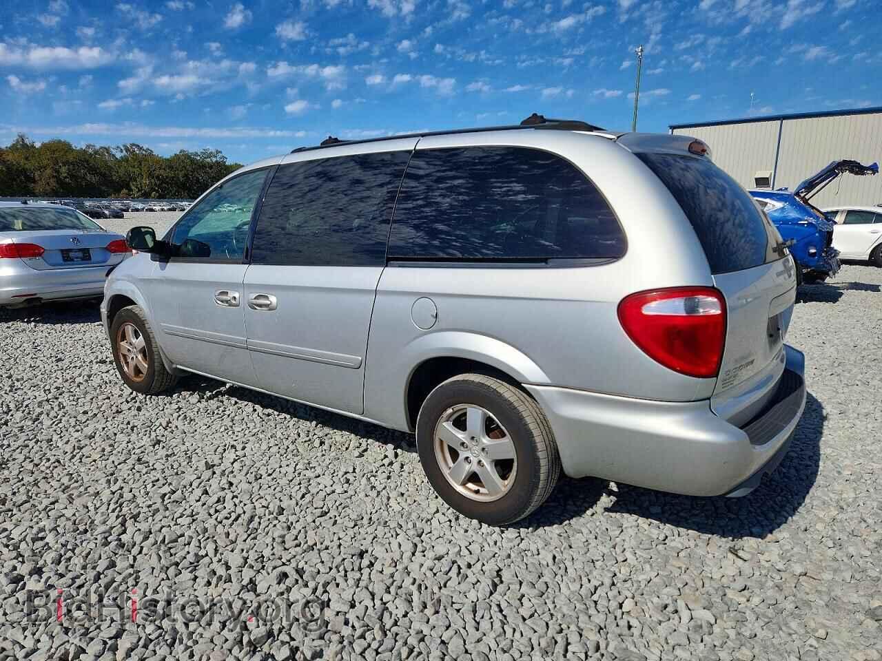 2005 DODGE CARAVAN - VIN: 2D8GP44L55R123281 - Фото 2