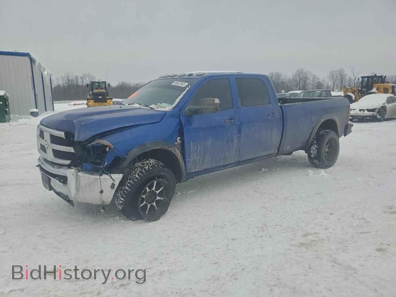 Photo 3C6UR5HL4JG189372 - RAM All Models 2018