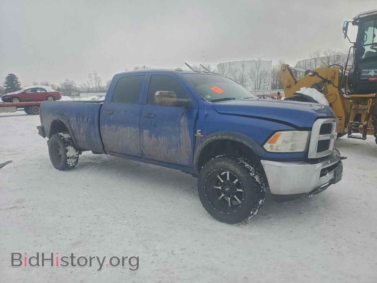 2018 RAM All Models - VIN: 3C6UR5HL4JG189372 - Photo 4