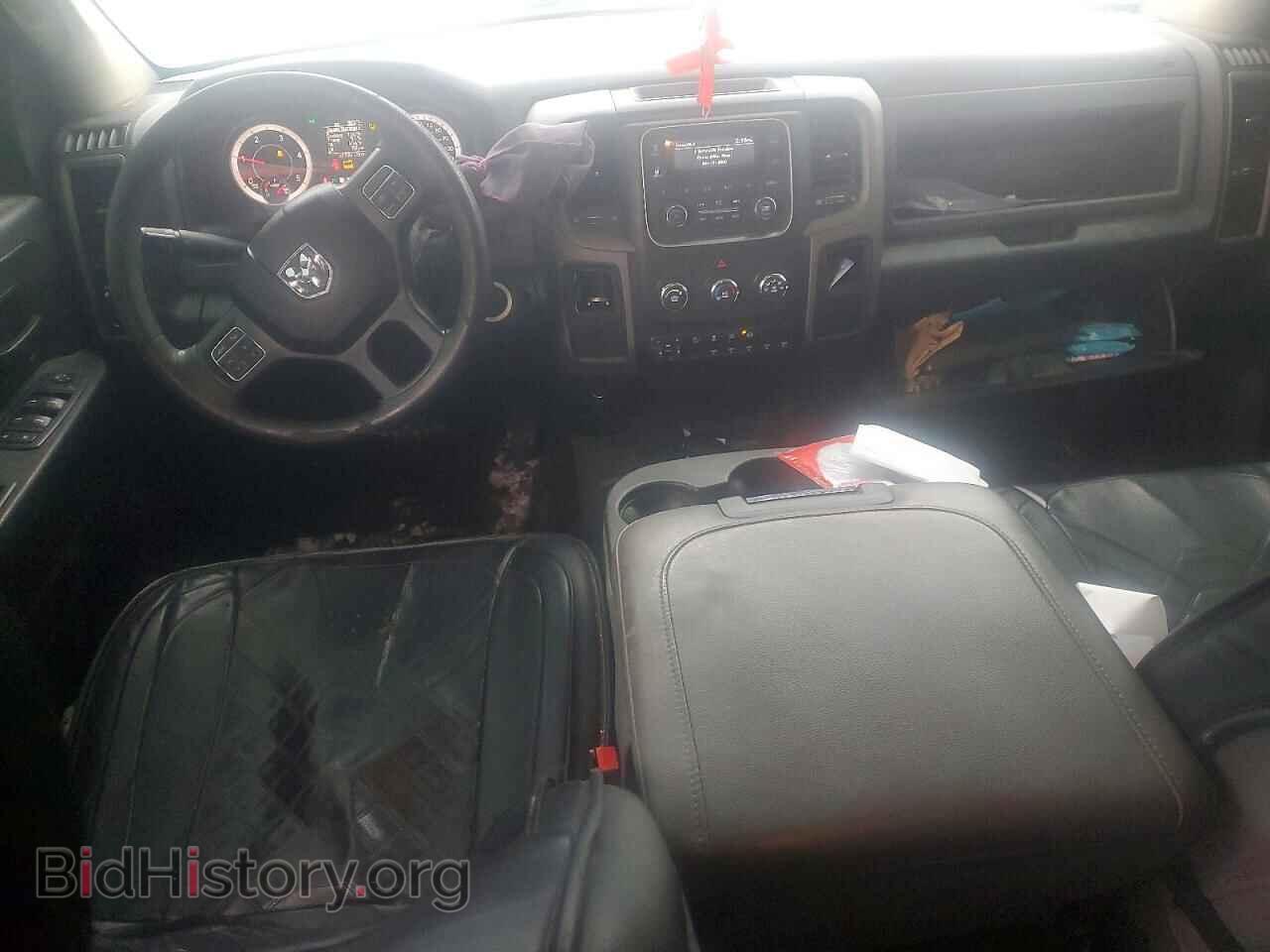2018 RAM All Models - VIN: 3C6UR5HL4JG189372 - Photo 8