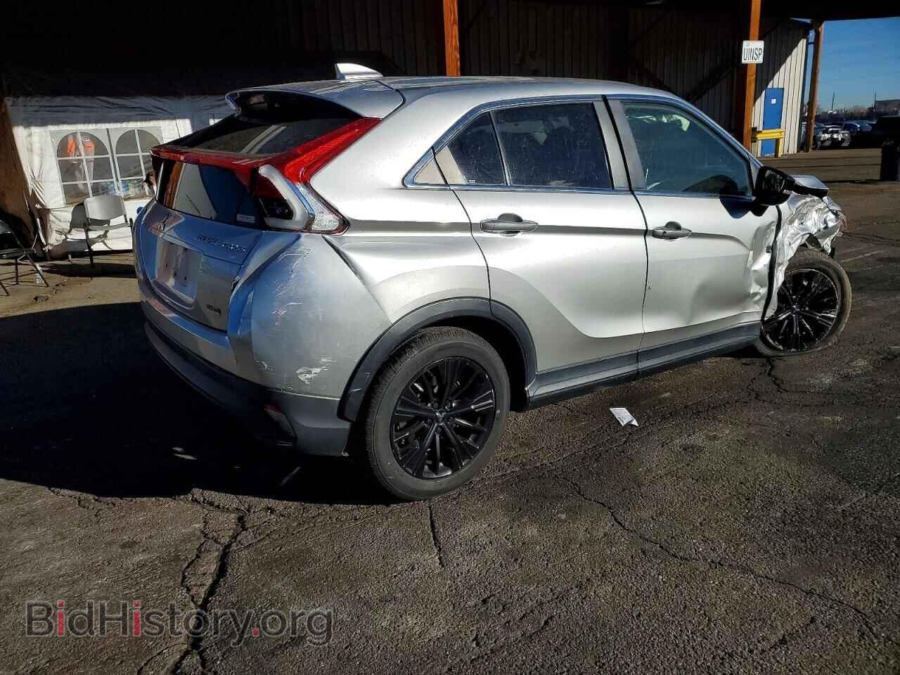 2018 MITSUBISHI ECLIPSE - VIN: JA4AT4AA2JZ047743 - Фото 3