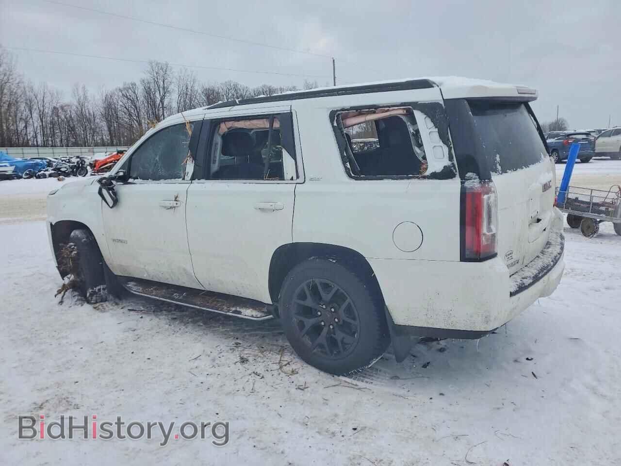 2019 GMC YUKON - VIN: 1GKS2BKC2KR347631 - Фото 2