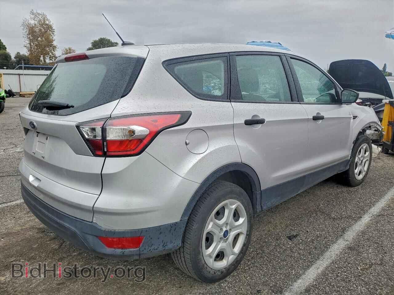 2017 FORD ESCAPE - VIN: 1FMCU0F73HUA32690 - Фото 3