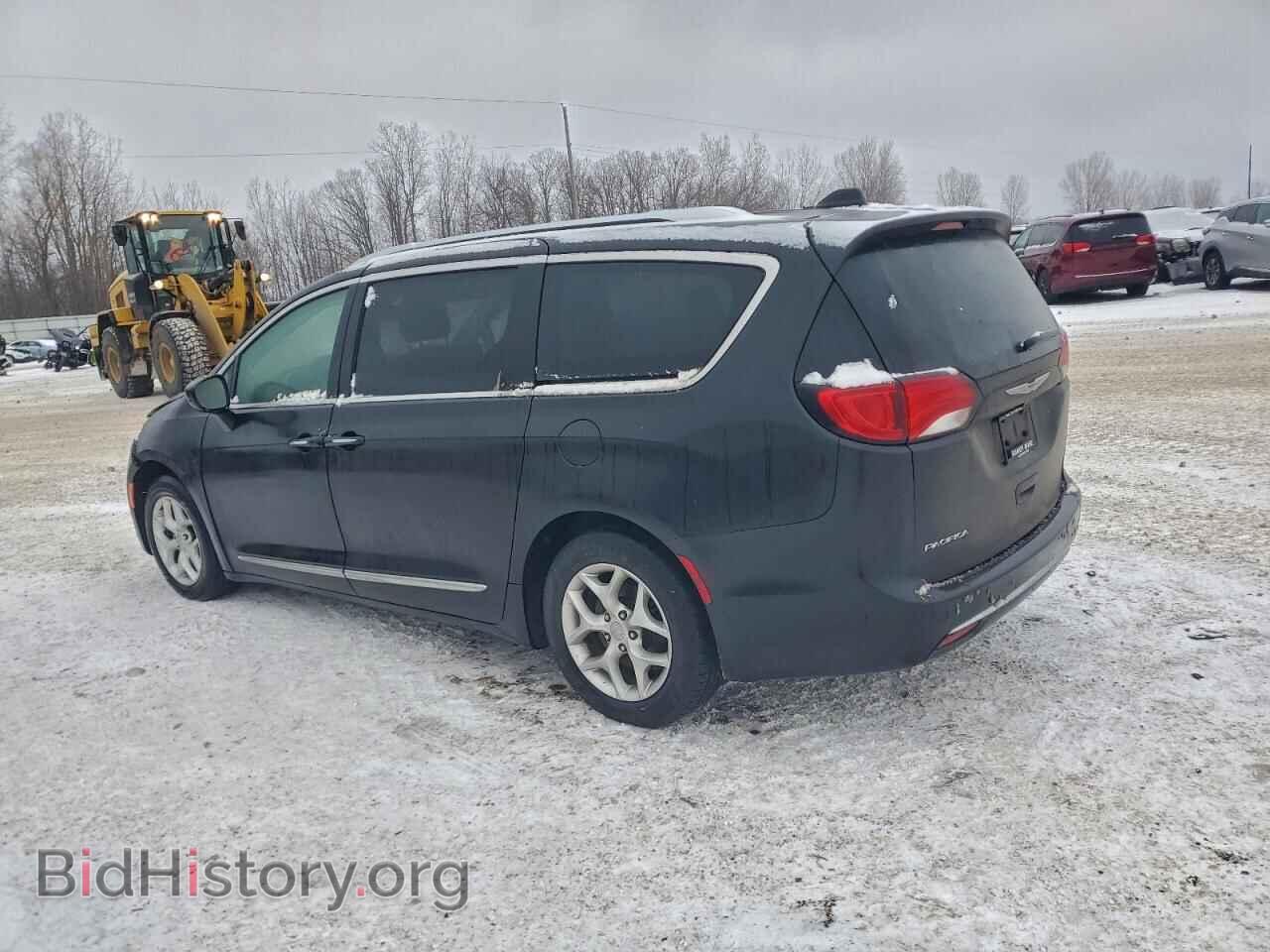 2019 CHRYSLER PACIFICA - VIN: 2C4RC1EG9KR525044 - Фото 2