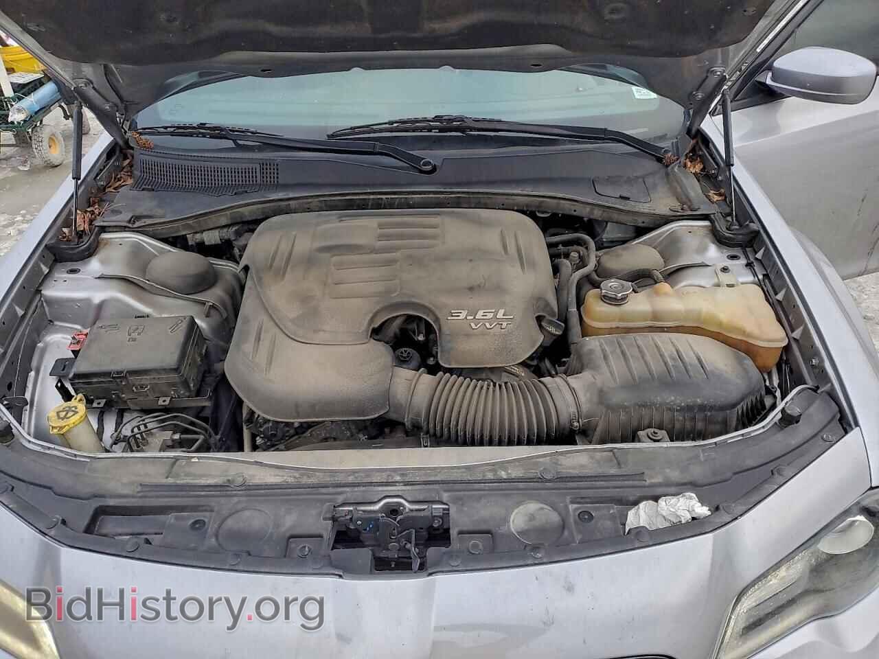 2017 CHRYSLER 300 - VIN: 2C3CCABG1HH564983 - Фото 11
