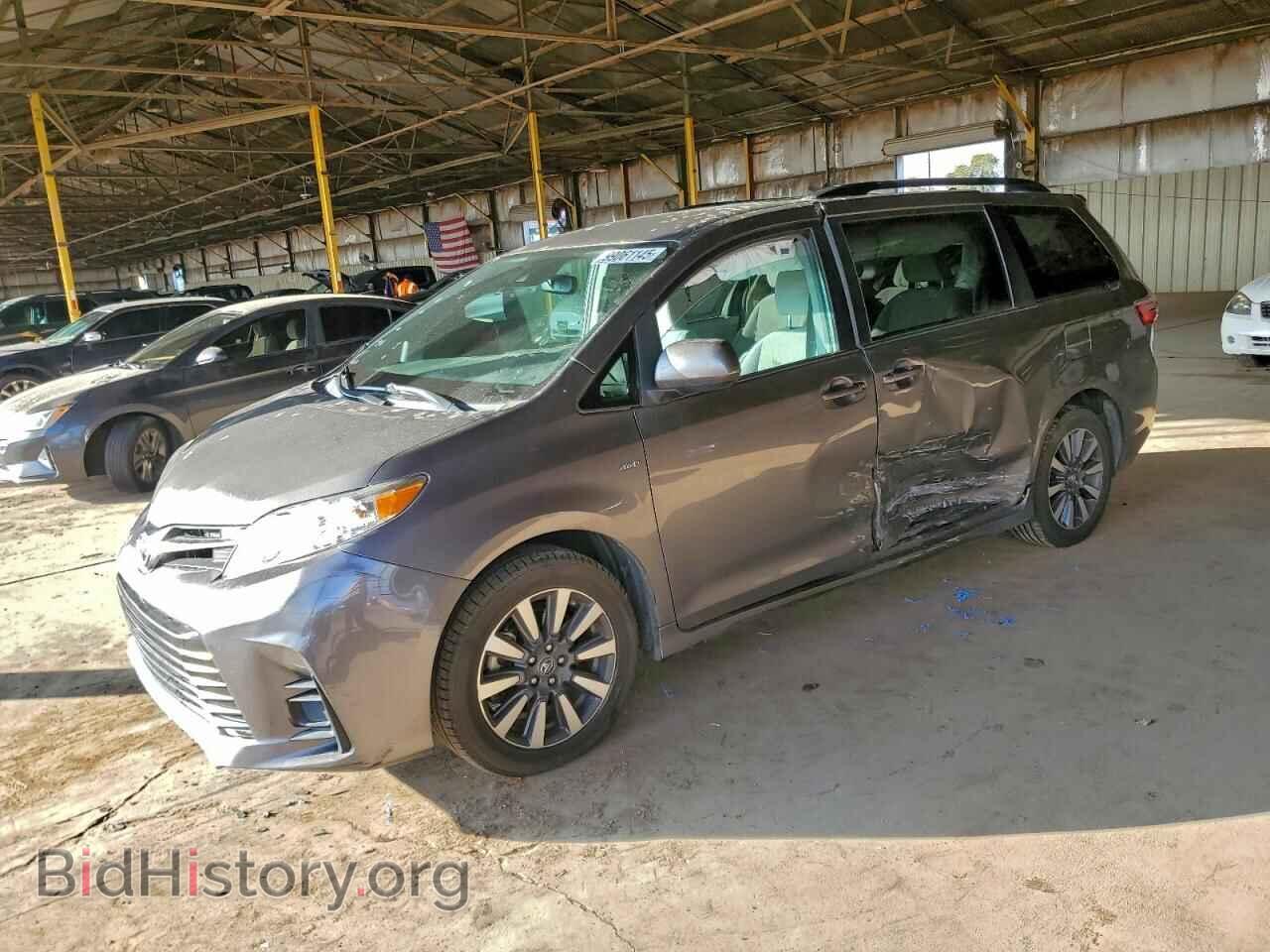 Фотография 5TDJZ3DC5JS205246 - TOYOTA All Models 2018