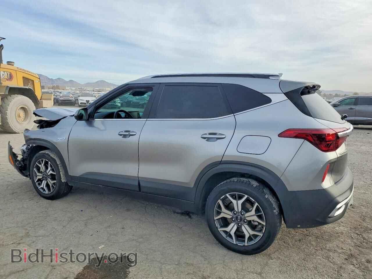 2021 KIA SELTOS - VIN: KNDERCAA0M7097508 - Фото 2